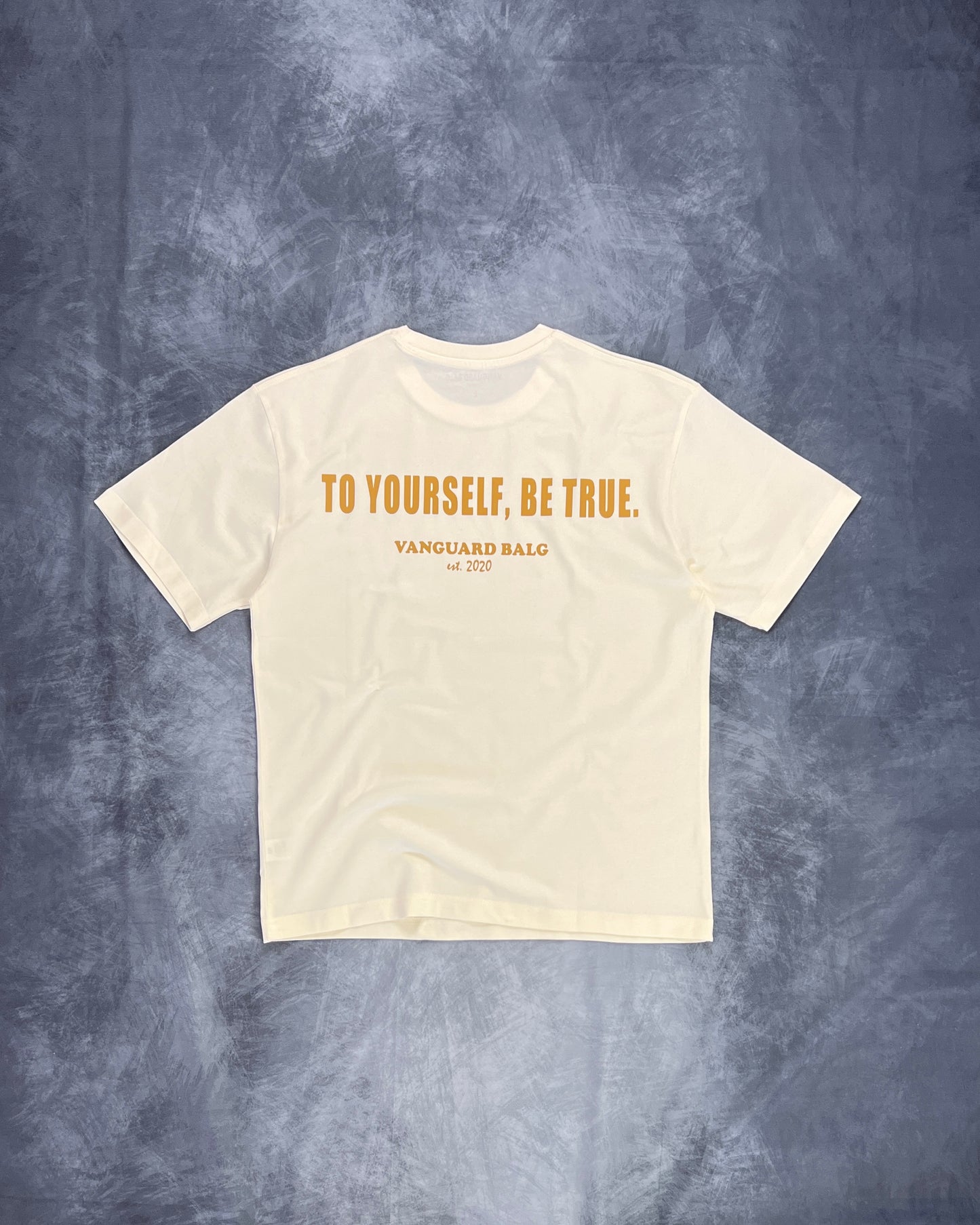 "TO YOURSELF, BE TRUE" - Short Sleeve T-shirt