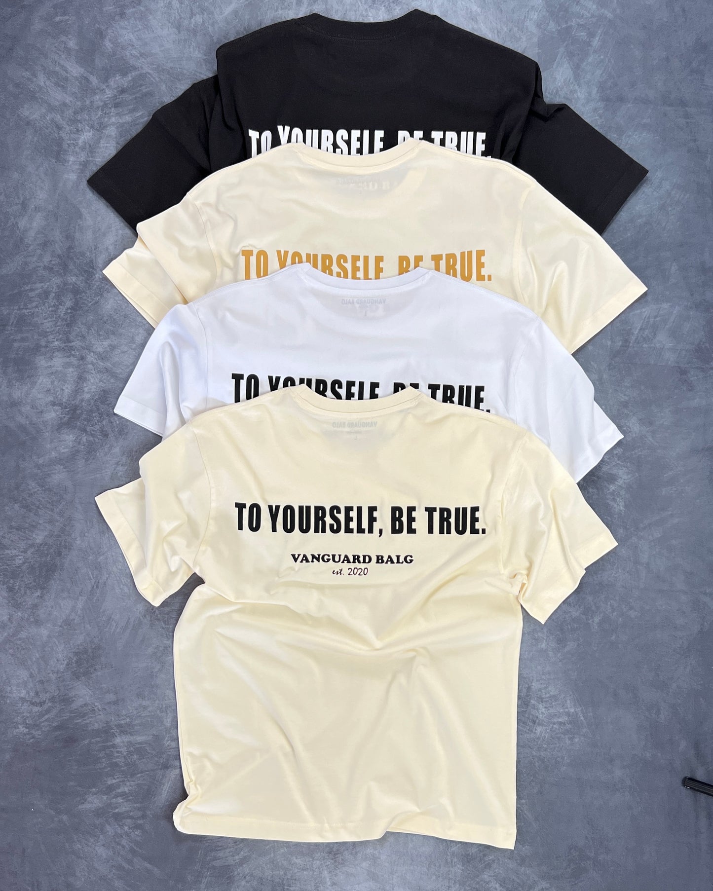 "TO YOURSELF, BE TRUE" - Short Sleeve T-shirt